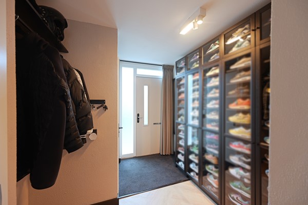 Medium property photo - Marguerite Durasstraat 82, 3207 MB Spijkenisse